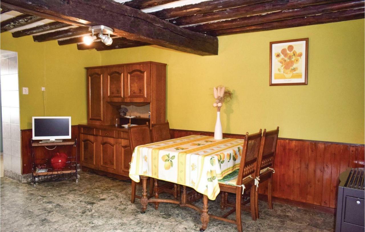 1 Bedroom Nice Home In Lierneux Екстер'єр фото